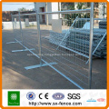 chain linked mesh temporary fence